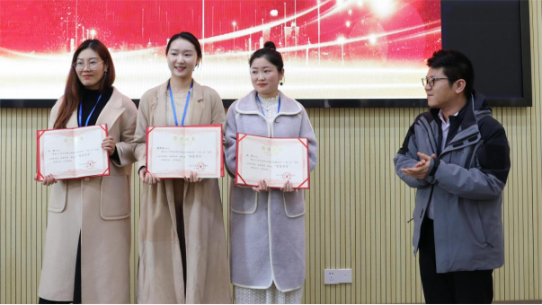 1701421248204691.png 640 (7).png