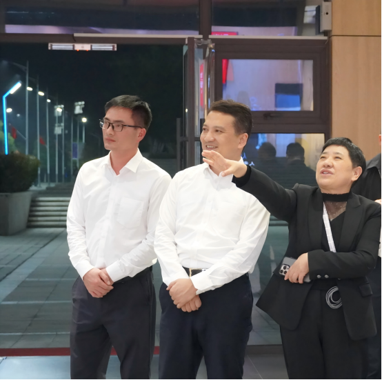 1760516152118615.png image.png